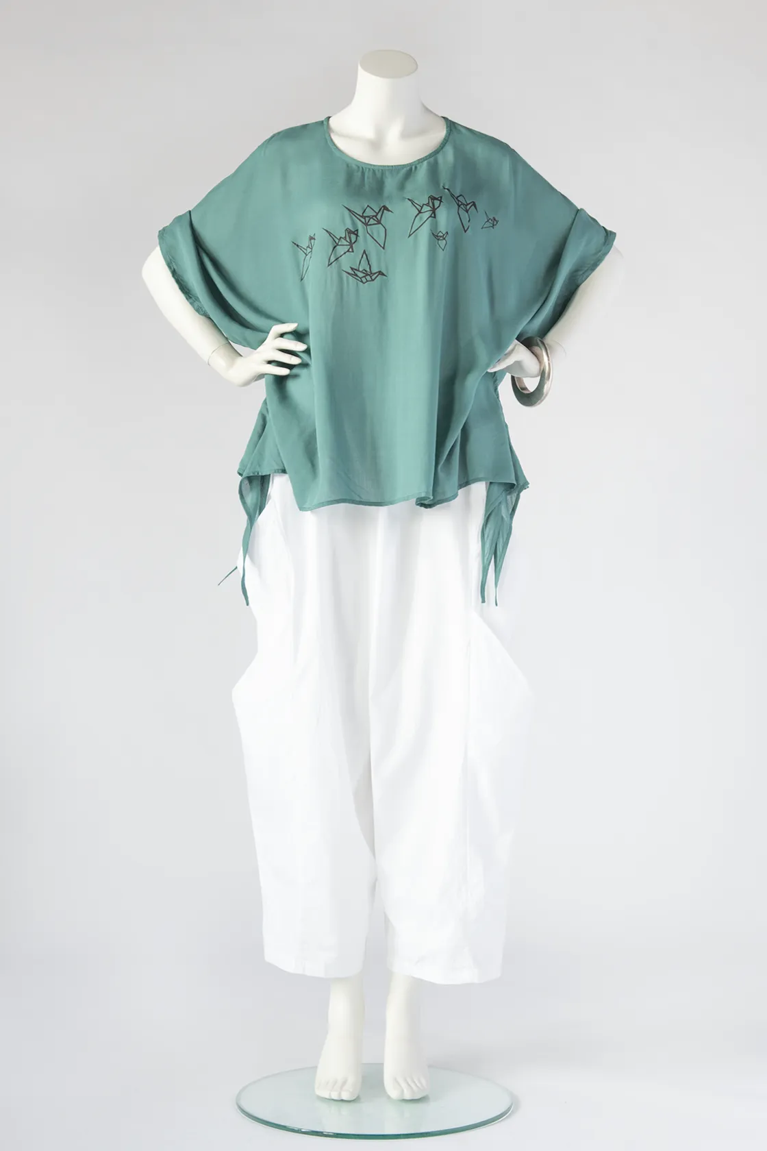 Andare Pant in White Carnaby