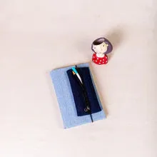 Diaries - Zipped Pouch