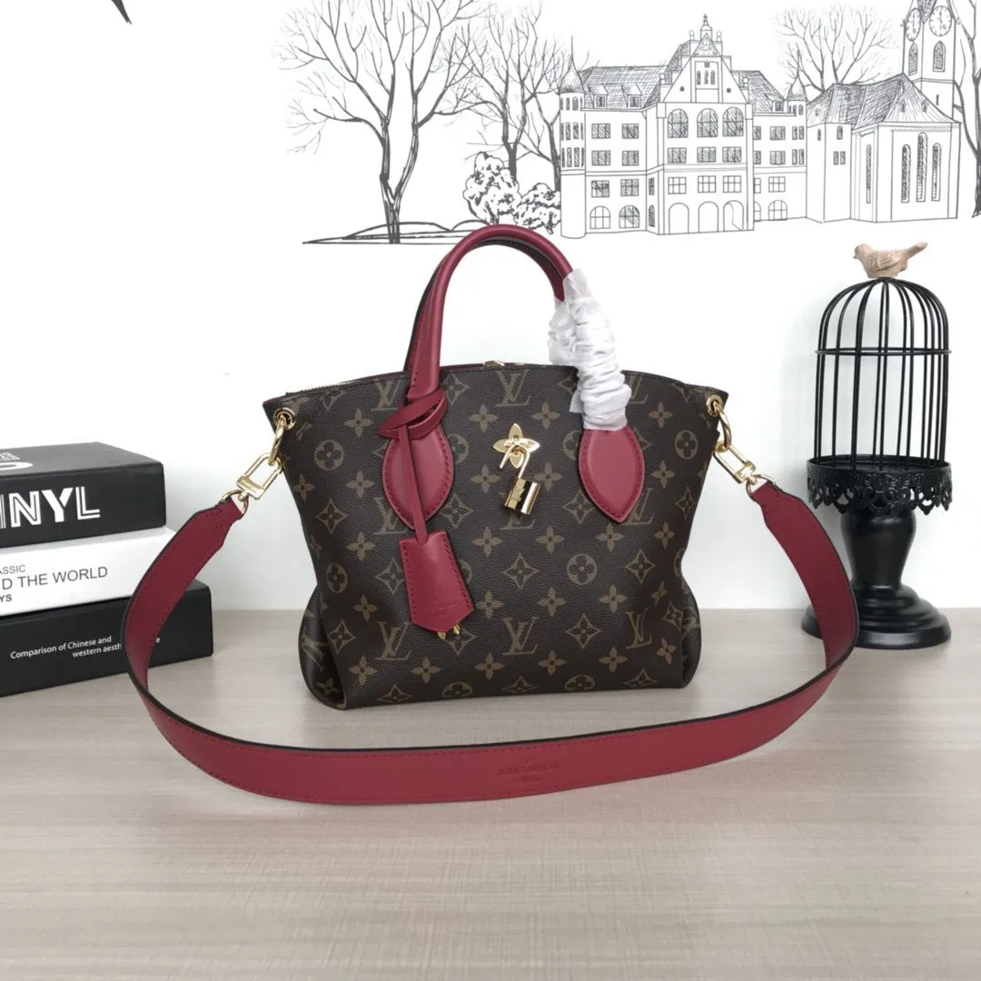 FLOWER ZIPPED TOTE PM