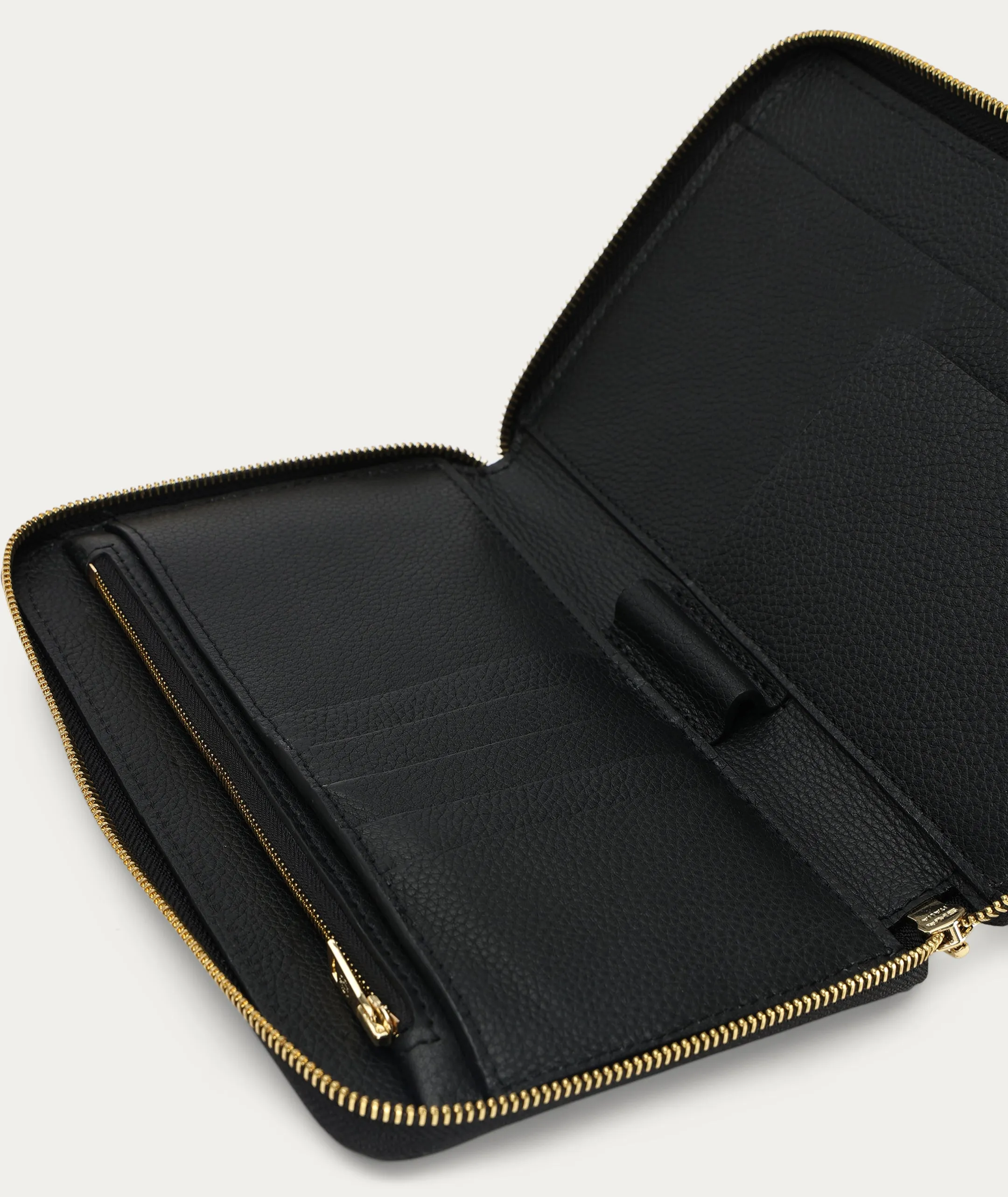 Travel Wallet - Black